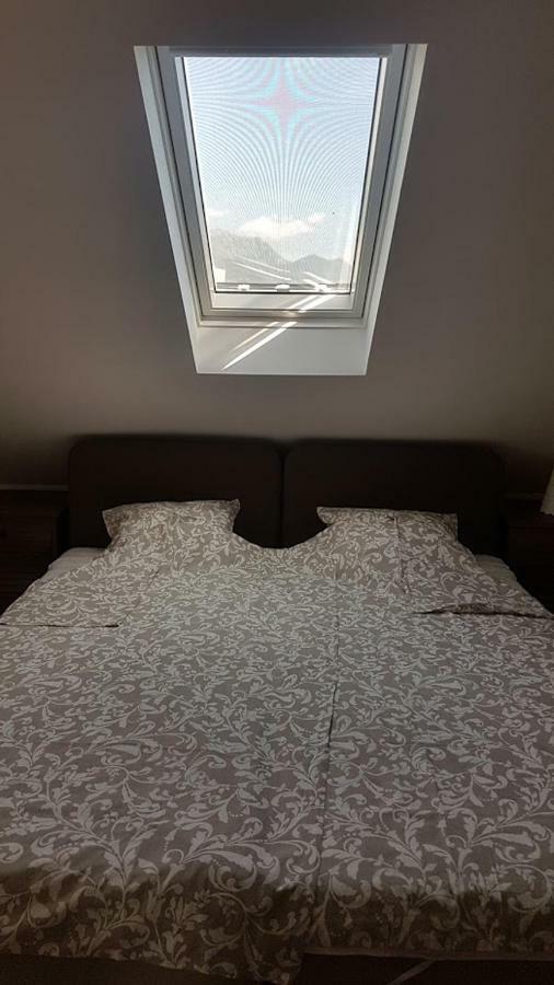 Monika Apartment 蒂瓦特 外观 照片